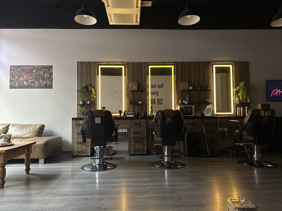 Echte salon van Kapsalon Siriana aan De Hovel 56 in Goirle